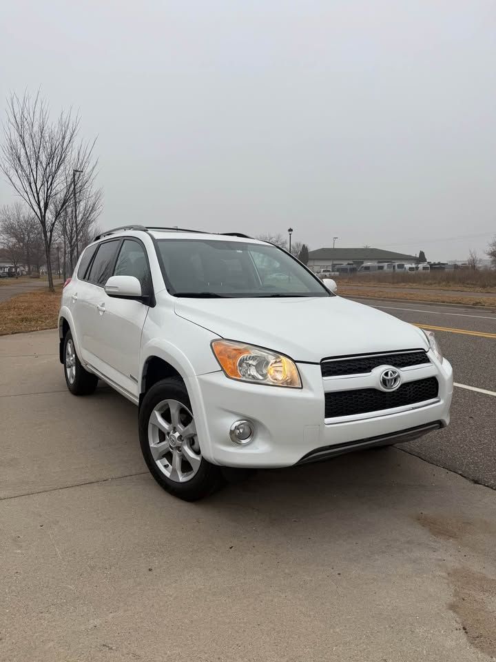 2012 TOYOTA RAV4 LIMITED 